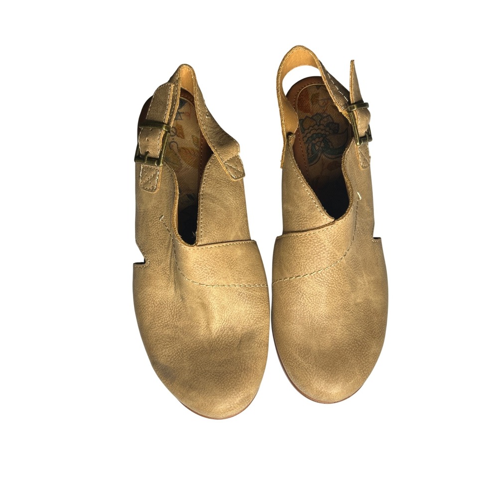 B.O.C Tan Slingback Clogs Block Heel Buckle‎ Strap Cutout Shoes Women 10